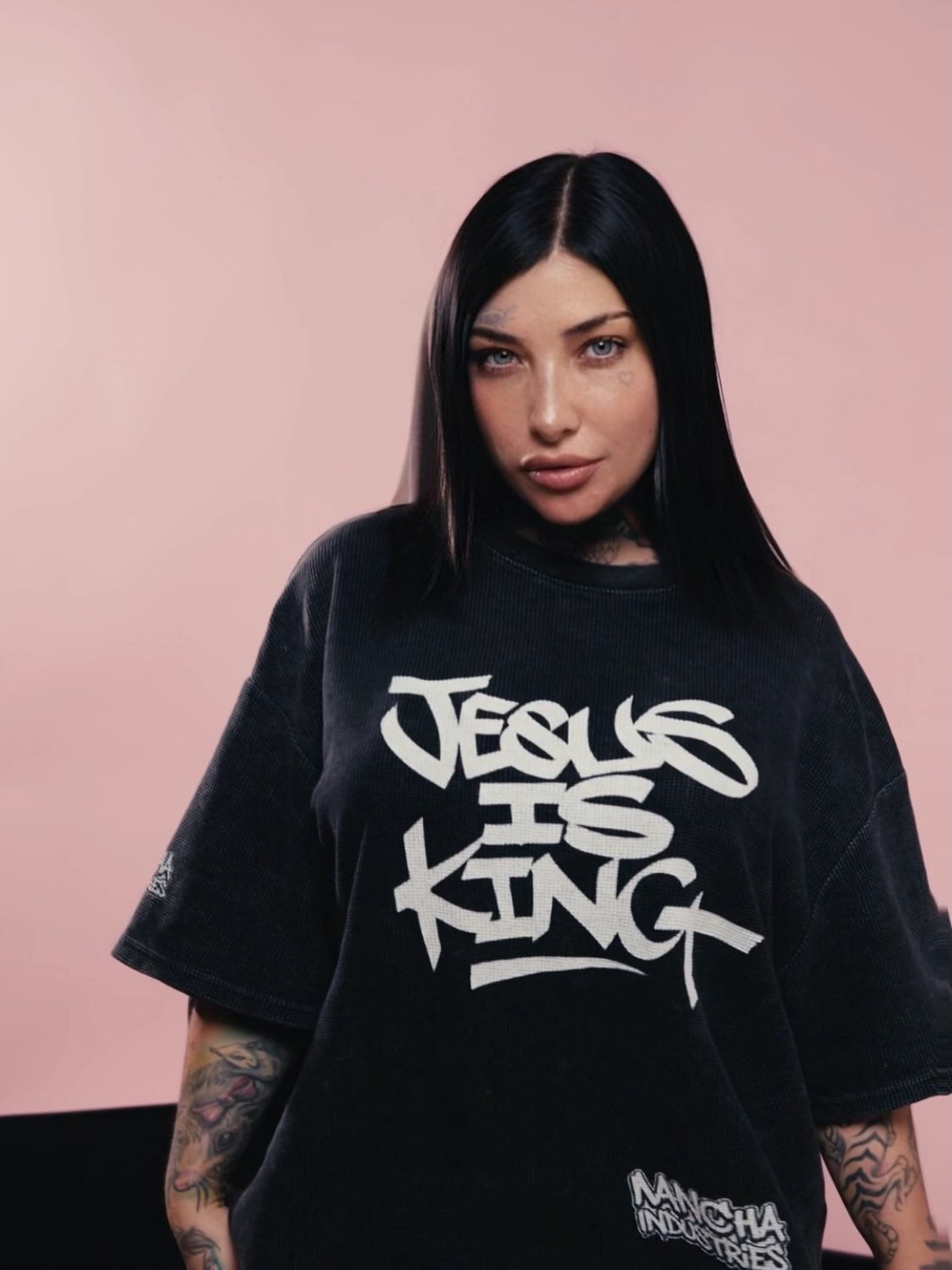 Jesus is king Heavyweight Waffle-Texture Washed Cropped Boxy T-Shirt (250GSM)